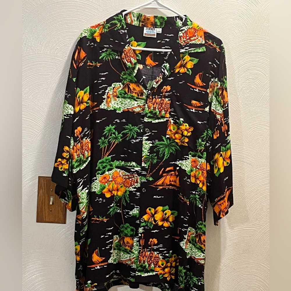 Men’s Jamming Shirts. Hawaiian Tropical Beach Shirt. Size XXL. Short Sleeve.